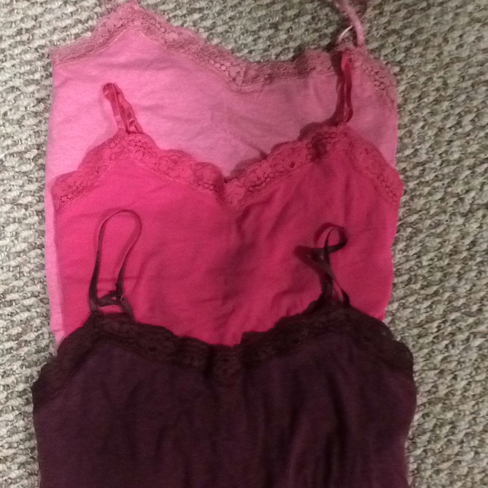 Aeropostale stretch cami